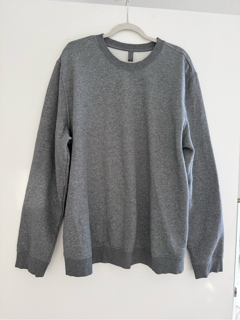 SKIMS Men's Crewneck Sweatshirt - Heather Gray